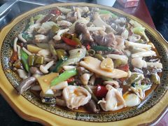 -老来福·非遗酸汤兔(凯旋路店)
