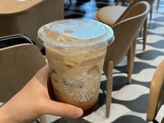 -星巴克臻选(莘庄仲盛店)