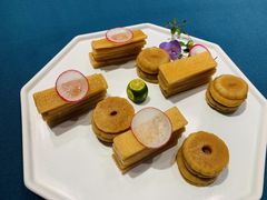 -荷风细雨·中国茶宴(碧云店)