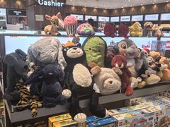 -关西国际机场直营免税店