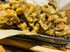 软炸蘑菇-95号酱骨·一块豆腐(展春园西路店)
