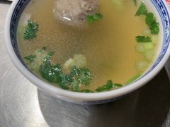 -潮界(LU·ONE凯德晶萃广场店)