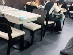 大堂-康师傅私房牛肉面(北京南站店)