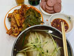 -三姐妹冷面馆(保卫路店)