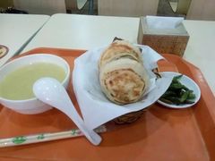 -闫家驴肉火烧(五四店)