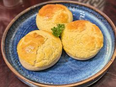 酥皮叉烧包-白天鹅宾馆-玉堂春暖餐厅