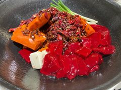 -扎起市井老火锅(乐山总店)