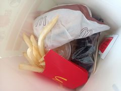 -麦当劳(红旗路店)