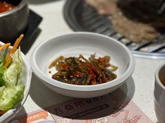 餐前小菜-本家韩国烤肉(青岛万象城店)