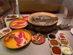 -山焱·炭火自助烤肉(周浦万达店)