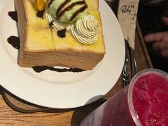 -24H COLOR咖啡厅(惠州金山湖店)