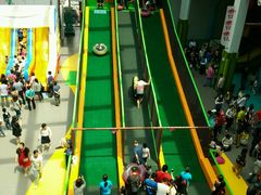 -蒙特利亲子乐园