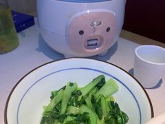 -湘鼎盛·大厨鲜炒湖南味(高新银泰店)
