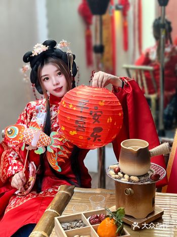 约完这个围炉烤奶下午茶 运气开始转转转