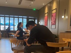 -星巴克(长沙友阿奥特莱斯店)