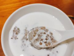 鲜奶芋泥西米-彬媽糖水(万象天地店)