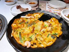 海鲜泡菜饼-本家韩国烤肉(青岛万象城店)