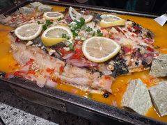 -里岛烤鱼(东港凯虹广场店)