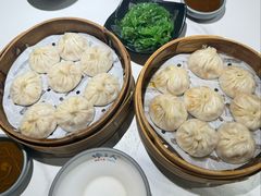蟹粉小笼包-馋三尺蟹粉小笼(人民广场店)