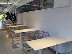 -TRIPS BURGER(大钟寺店)