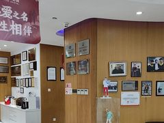 -雅悦齿科(顾村公园店)