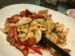 -俭寨大盘鸡·手抓肉·烧烤新疆菜(乌苏路店)