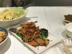 什锦菌菇炒芦笋-新加坡海鲜共和(名胜世界圣淘沙海滨坊)
