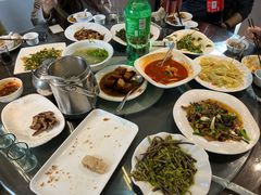 -瑞丰园庭院餐厅·白族传统家常菜
