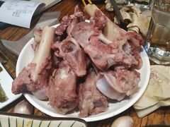 羊骨头-有奴思烤肉·清真(正宁路店)