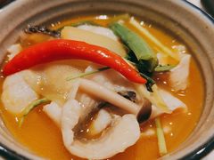 雕梅酸汤鲈鱼-泓0871臻选云南菜·味庄