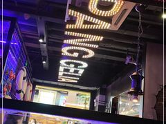 -胖哥俩肉蟹煲(万国店)