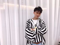 -阿三造型烫染•接发