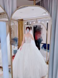 -LA GRACE高端婚纱礼服定制馆