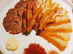 -初蓉丨遇见新川菜(亲贤街荣耀店)
