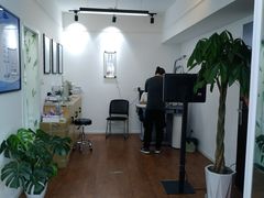 -视野联行眼镜•蔡司•依视路(温江店)