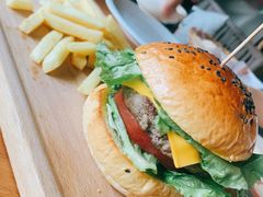 -布拉格餐厅· 中欧捷克菜(全国首店)