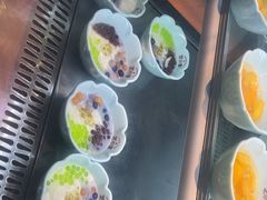-芝小官毛肚火锅海鲜自助(苏州吴江区万宝店)