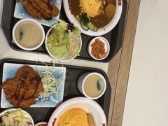 -大食代美食广场(上海中心店)