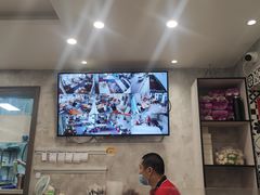 大堂-歹歹的加个面过油肉拌面