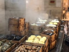 -东方红海鲜百汇(国际大厦店)