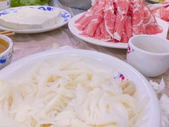 百叶-鑫龙火锅城(环山路店)