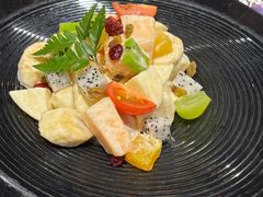 -米德维奇俄式西餐厅(西六道街店)