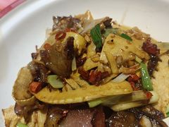 -主子吉湘·湘西土菜(平城街店)