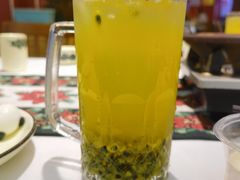 -刘姐啤酒鱼民族演艺餐厅(西街总店)