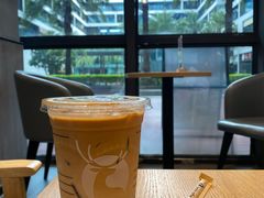 生椰拿铁-瑞幸咖啡(深业泰然大厦店)