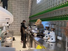 -RWORK·COFFEE(滨江店)
