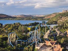 -七彩云南欢乐世界