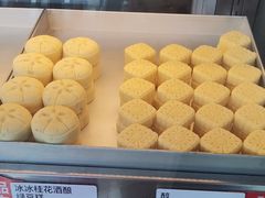 -读酥世家(松江新城地铁站店)