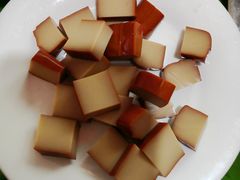 卤豆腐干-百菇园野生菌煲(平武店)