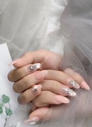 -EAST日式美甲美睫沙龙